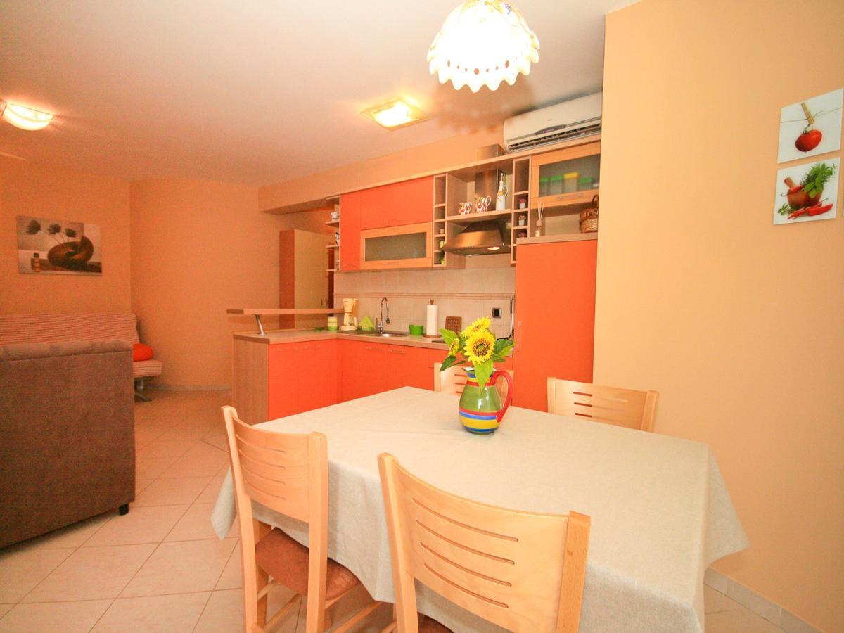Apartments Lovorka Baška Екстериор снимка