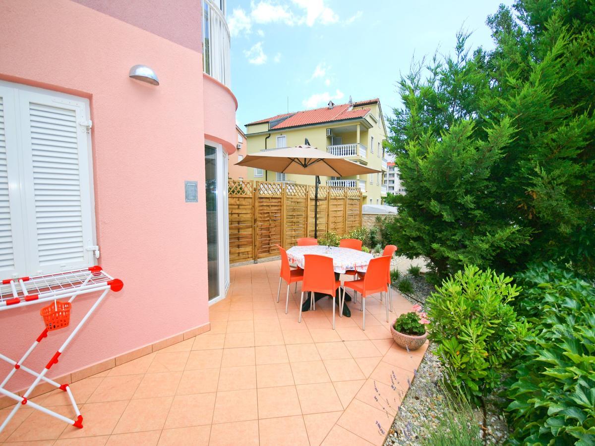 Apartments Lovorka Baška Екстериор снимка