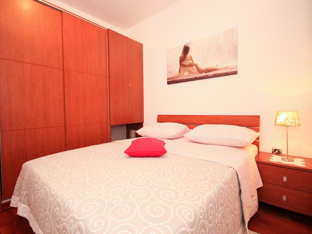 Apartments Lovorka Baška Екстериор снимка